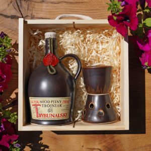 Zestaw upominkowy - trójniak Trybunalski w butelce ceramicznej 750 ml + podgrzewacz