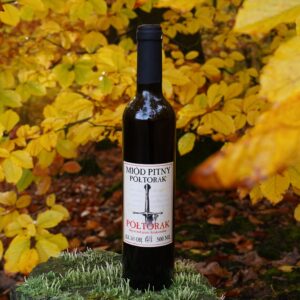 Miód pitny półtorak Półtorak w butelce szklanej 500 ml