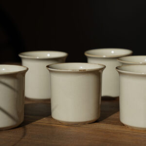 Kubek ceramiczny - kremowy