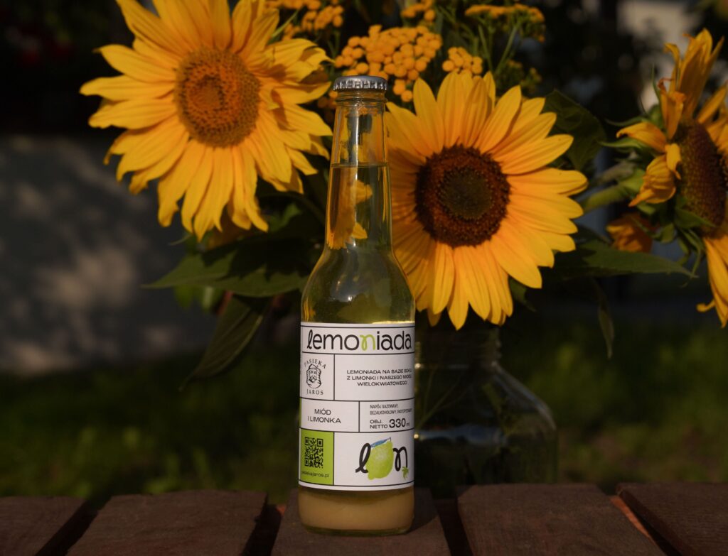 Lemoniada miodowa z limonką 330ml